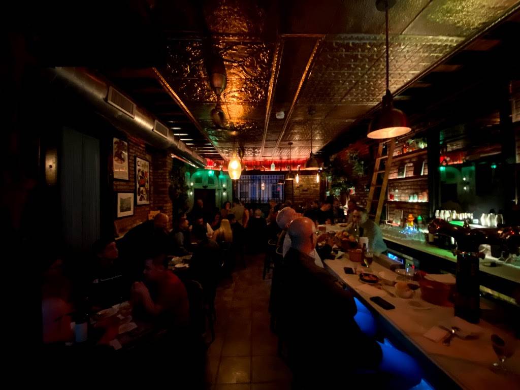 La Tienda Tapas 33 | restaurant | 33 Patterson St, Newark, NJ 07105, USA | 9733435474 OR +1 973-343-5474