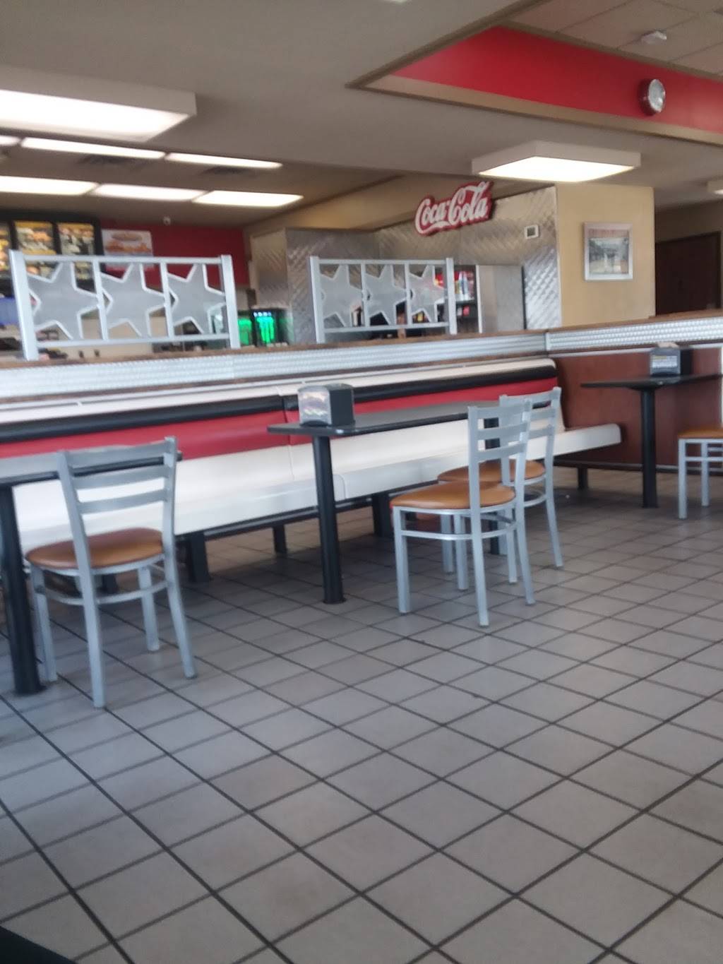 Hardees | restaurant | 539 Woodlawn Rd, Lincoln, IL 62656, USA | 2177326118 OR +1 217-732-6118