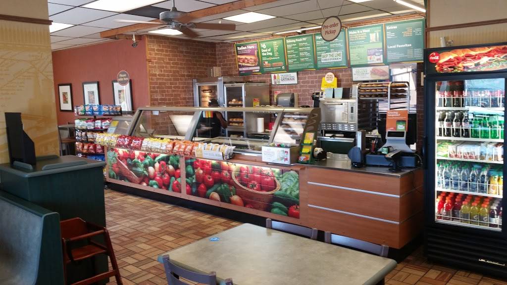 Subway | restaurant | 424 Wright Blvd, Conway, SC 29527, USA | 8432485637 OR +1 843-248-5637