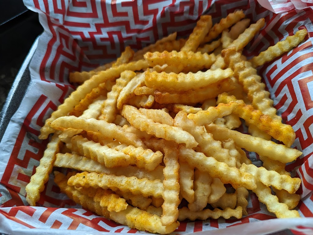 Byrds Hot Chicken Skokie | restaurant | 4839 Oakton St, Skokie, IL 60077, USA | 2242518296 OR +1 224-251-8296