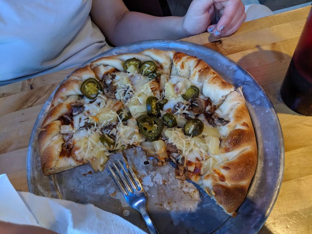 The Blind Onion Pizza & Pub | restaurant | 3605 Kings Row, Reno, NV 89503, USA | 7757477744 OR +1 775-747-7744