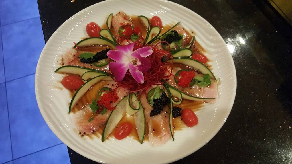 Shinto Sushi at Freedom Commons | restaurant | 1739 Freedom Dr #121, Naperville, IL 60563, USA | 3312298197 OR +1 331-229-8197