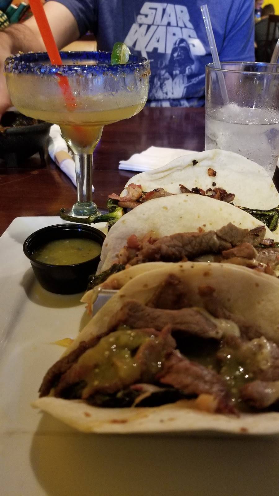 La Mexicana Cantina & Grill Chesterland | restaurant | 8053 Mayfield Rd, Chesterland, OH 44026, USA | 4407299121 OR +1 440-729-9121