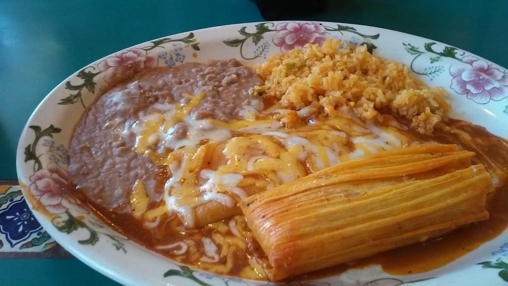 3 Potrillos Restaurant | restaurant | 11707 W Ken Caryl Ave, Littleton, CO 80127, USA | 3039734535 OR +1 303-973-4535