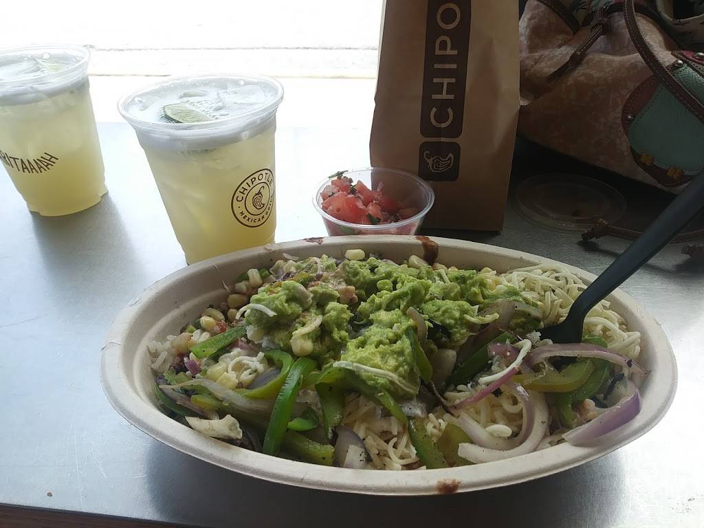 Chipotle Mexican Grill | restaurant | 17700 Halsted St, Homewood, IL 60430, USA | 7087981332 OR +1 708-798-1332