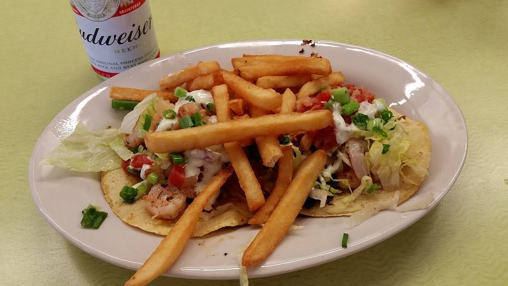 Oceanana Pier & Pier House Restaurant | restaurant | 700 E Fort Macon Rd, Atlantic Beach, NC 28512, USA | 2527260863 OR +1 252-726-0863