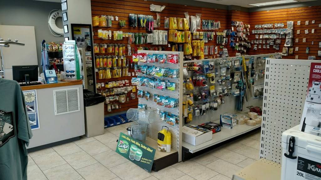 Clarks Landing Boat and Yacht Sales & Marina | restaurant | 847 Arnold Ave, Point Pleasant, NJ 08742, USA | 7328995559 OR +1 732-899-5559