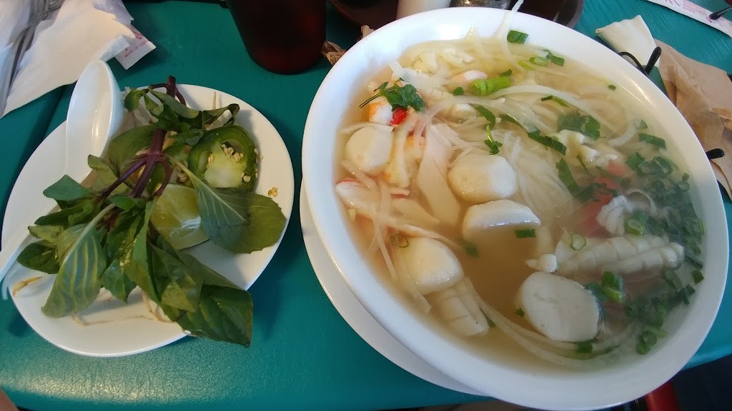 Pho Nguyen Vietnamese Noodle | restaurant | 177 S John Sims Pkwy, Valparaiso, FL 32580, USA | 8507290060 OR +1 850-729-0060