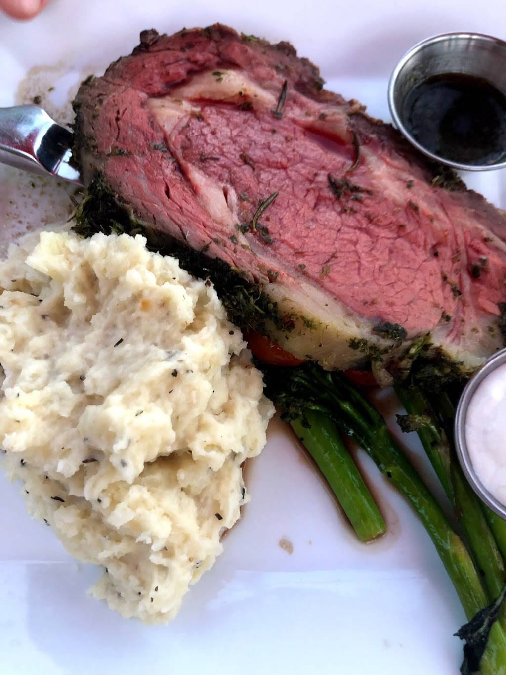 Lakeside Grill Estrella | restaurant | 17665 W Elliot Rd, Goodyear, AZ 85338, USA | 6232363047 OR +1 623-236-3047