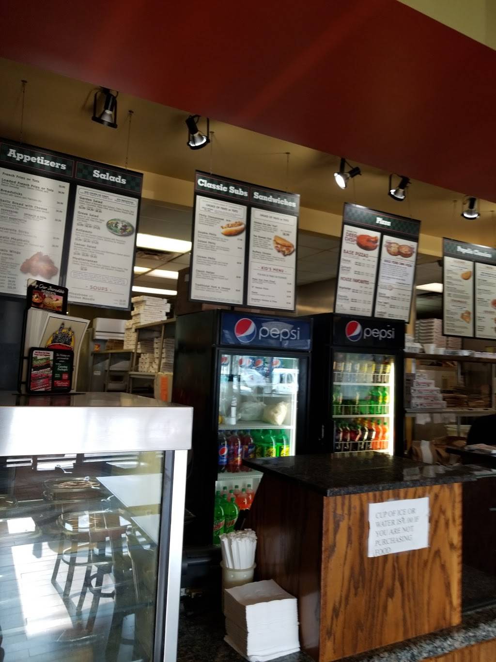 PizzaPapalis of Rivertown | restaurant | 3171 E Jefferson Ave, Detroit, MI 48226, USA | 3132597272 OR +1 313-259-7272