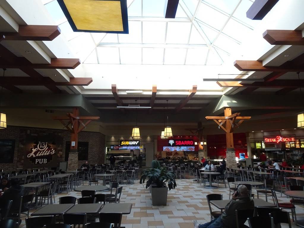 Steak Escape | restaurant | 213 E Towne Mall, Madison, WI 53704, USA | 6084454085 OR +1 608-445-4085