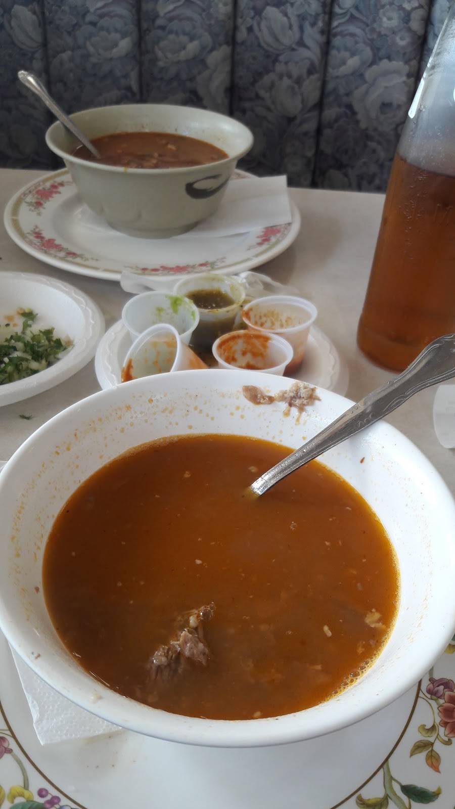 Taqueria El Amigo | restaurant | 1936 W 17th St, Santa Ana, CA 92706, USA | 7145475667 OR +1 714-547-5667