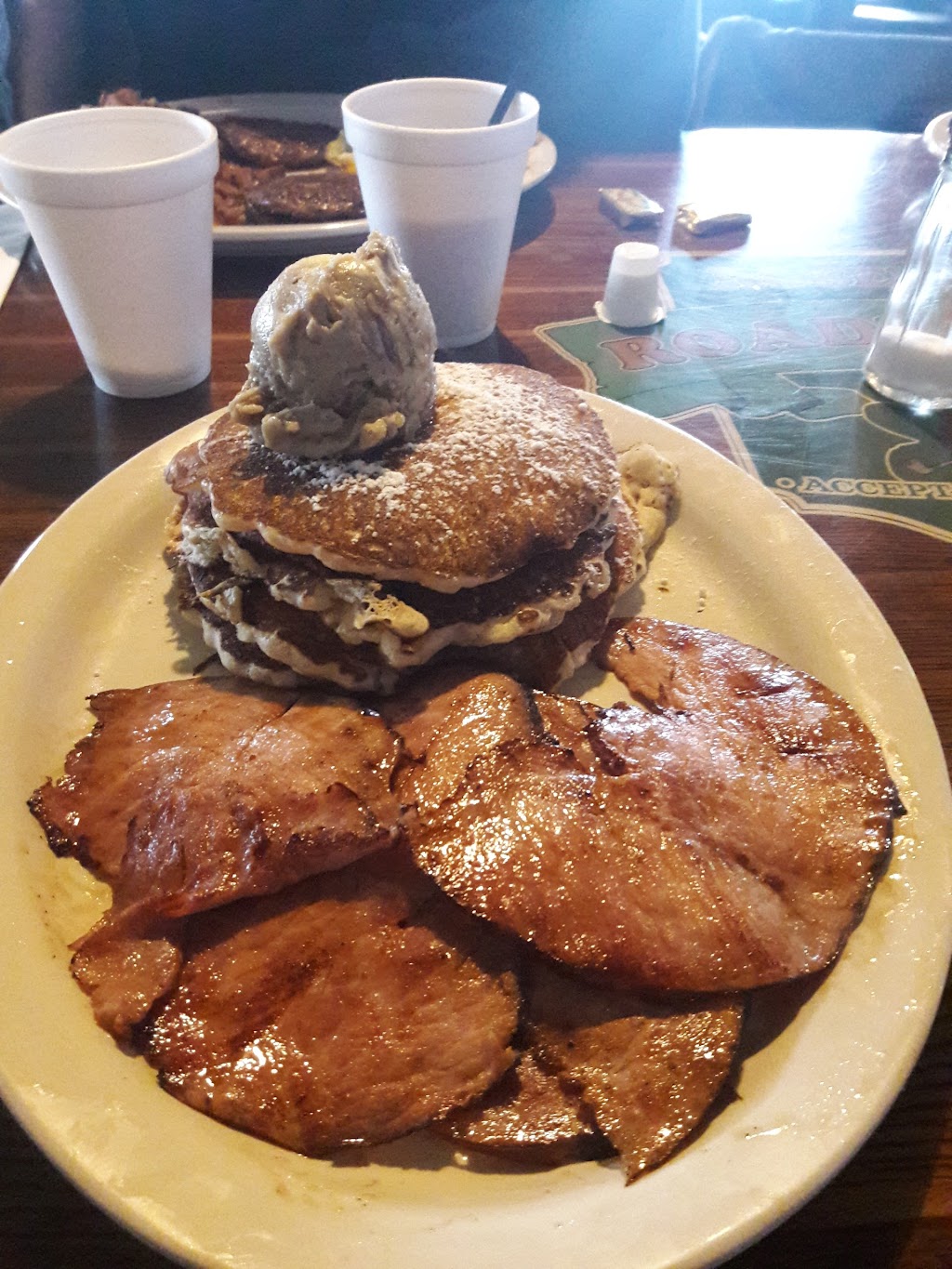 Roberts Roadhouse | restaurant | 9090 S Roberts Rd, Hickory Hills, IL 60457, USA | 7089075686 OR +1 708-907-5686