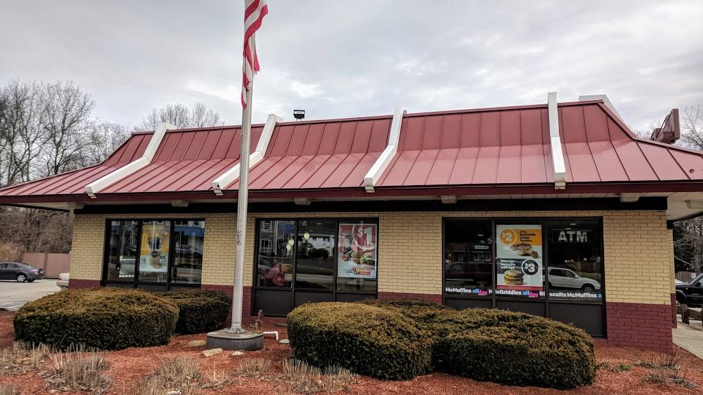 McDonalds | cafe | 118 Storrs Rd, Mansfield Center, CT 06250, USA | 8604504233 OR +1 860-450-4233