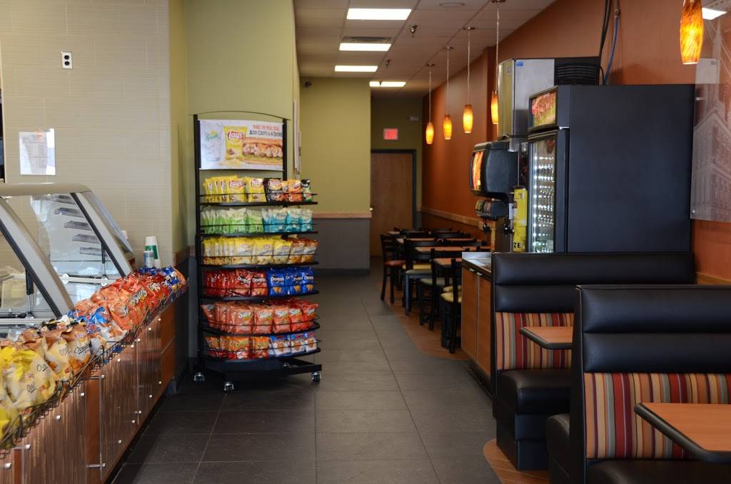 Subway Restaurants | restaurant | 1991 ODonnell Road Suite 235 Outlets, Williamsburg, IA 52361, USA | 3196689700 OR +1 319-668-9700