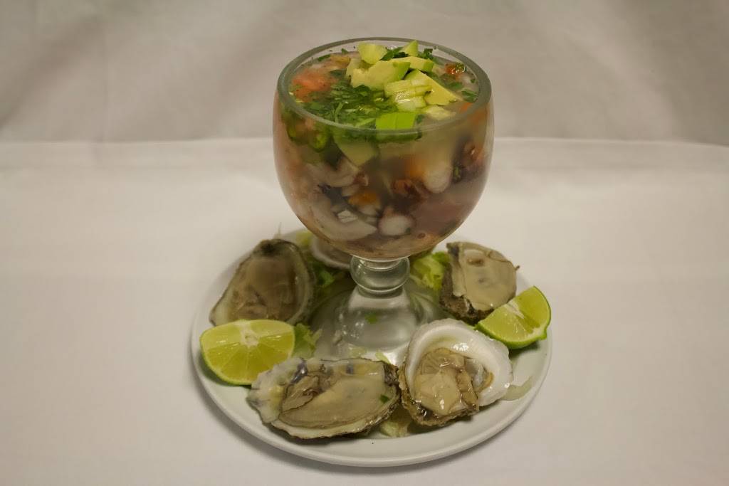 el anzuelo restaurant | restaurant | 1501 W Lake St, Melrose Park, IL 60160, USA | 7084101766 OR +1 708-410-1766