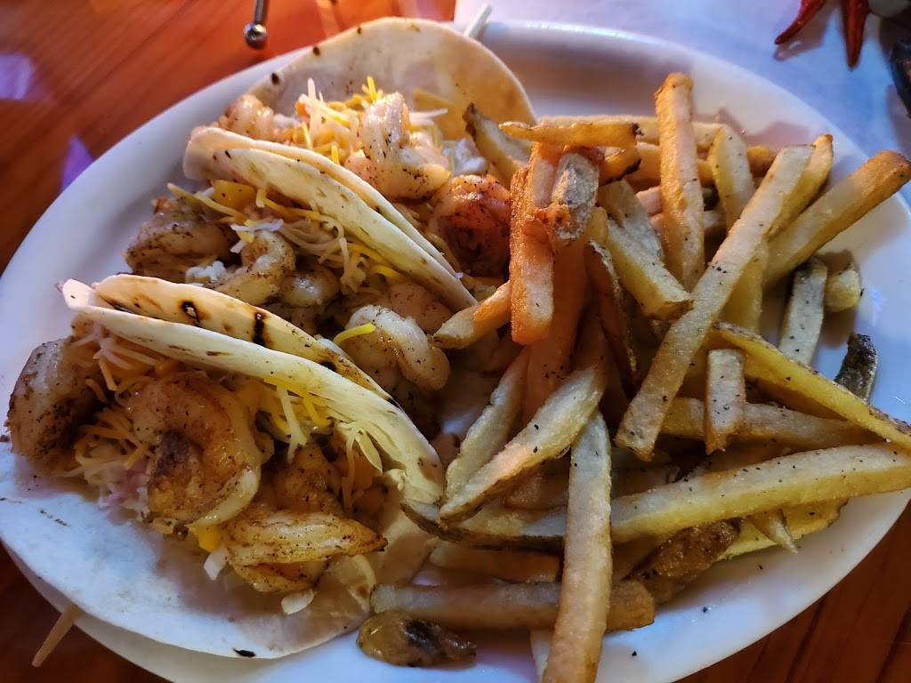 Backwater Fins | restaurant | 13982 W Ozello Trail, Crystal River, FL 34429, USA | 3527946000 OR +1 352-794-6000