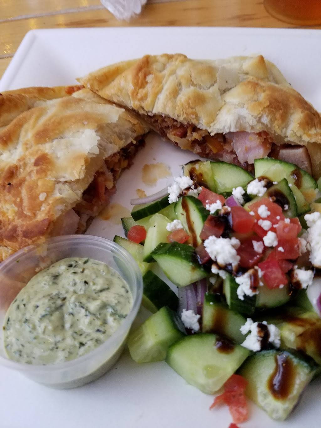 Spliffs Gastropub | restaurant | 15 Ocean St, Jacksonville, FL 32202, USA | 9048445000 OR +1 904-844-5000