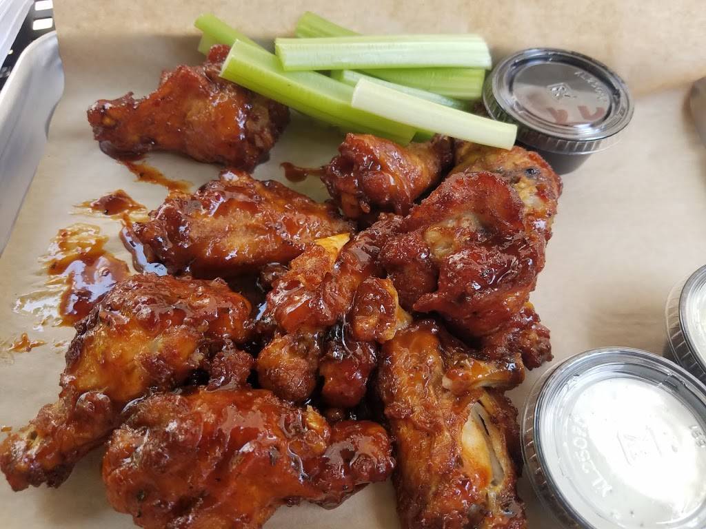 Crescent City Bourbon and Barbecue | restaurant | 19 Salem Ave SE, Roanoke, VA 24011, USA | 5403422990 OR +1 540-342-2990