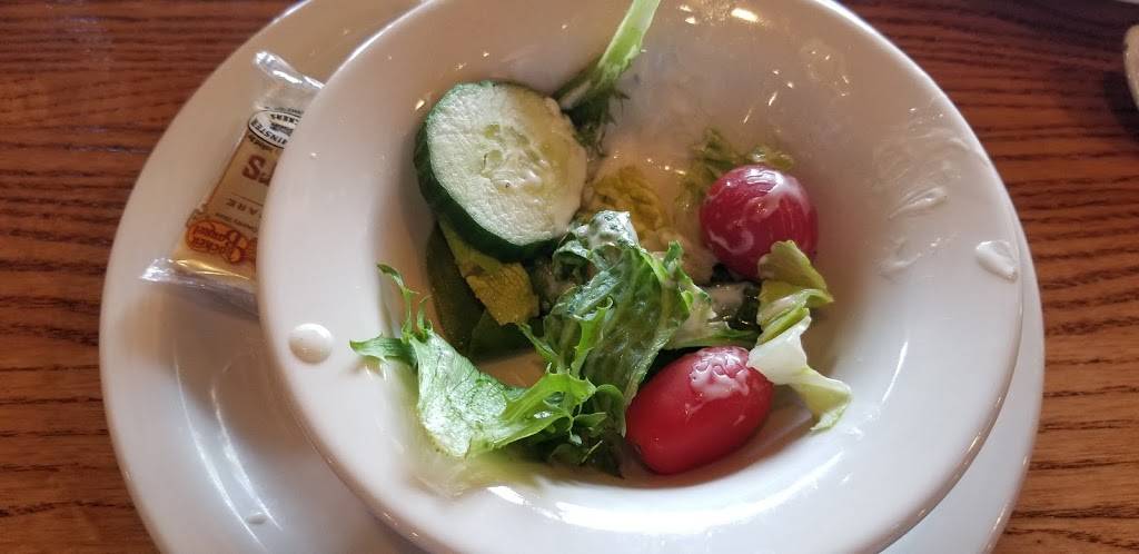 Cracker Barrel Old Country Store | restaurant | 105 Hoffman Dr, LaGrange, GA 30241, USA | 7068840159 OR +1 706-884-0159