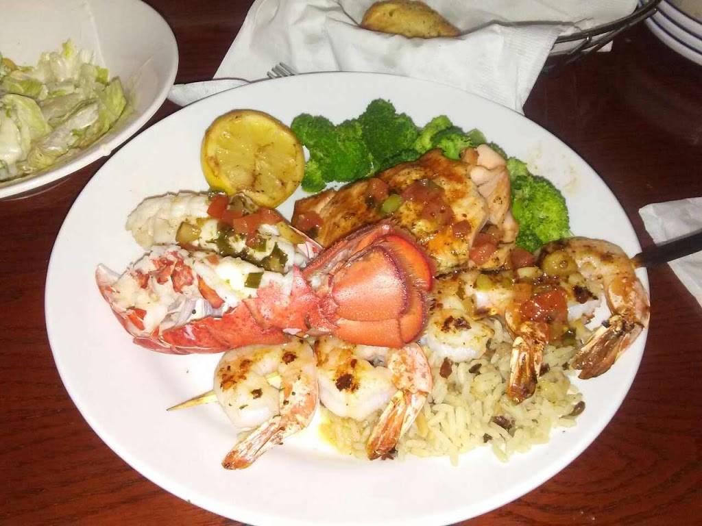 Red Lobster | restaurant | 3001 Finley Rd, Downers Grove, IL 60515, USA | 6305150565 OR +1 630-515-0565