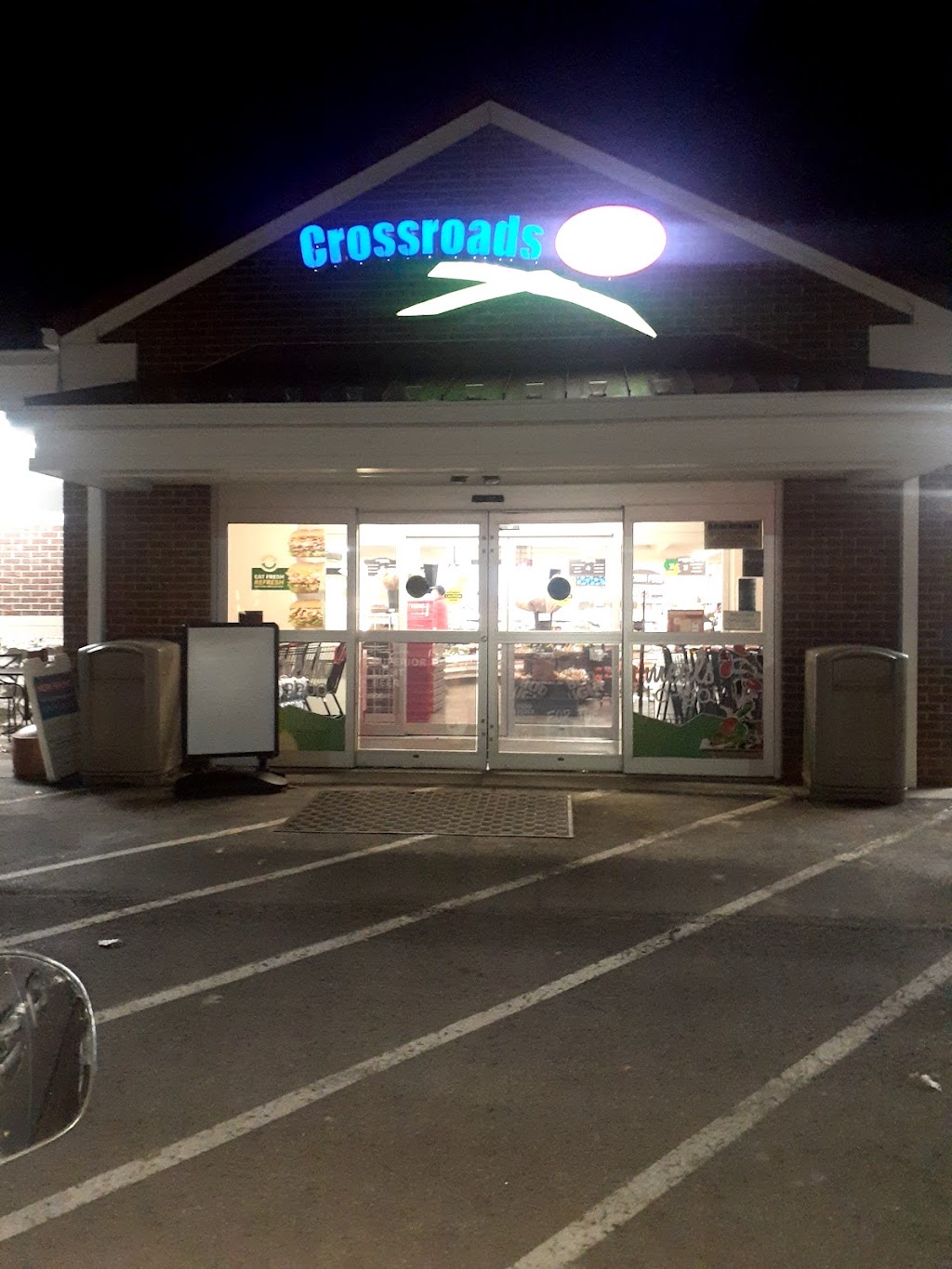 Crossroads IGA | restaurant | 14010 Shelbyville Rd, Louisville, KY 40245, USA | 5022534565 OR +1 502-253-4565
