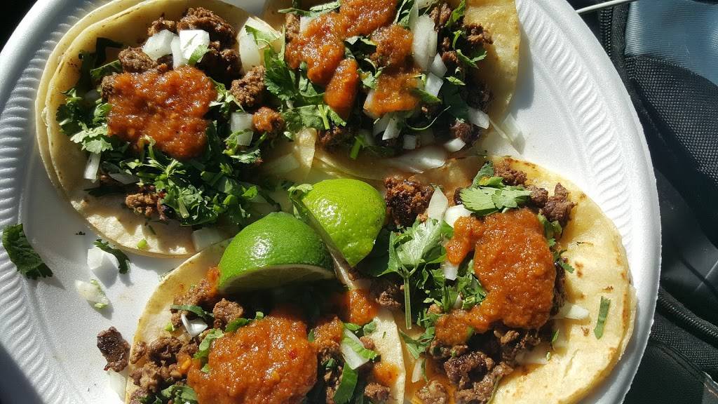 Mi Ranchito Veracruz | restaurant | 13363 Saticoy St, North Hollywood, CA 91605, USA | 8182876911 OR +1 818-287-6911