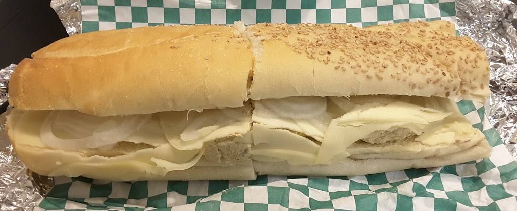 Vic & Deans Pizzeria Grill | restaurant | 409 W Wayne Ave, Wayne, PA 19087, USA | 6102250025 OR +1 610-225-0025