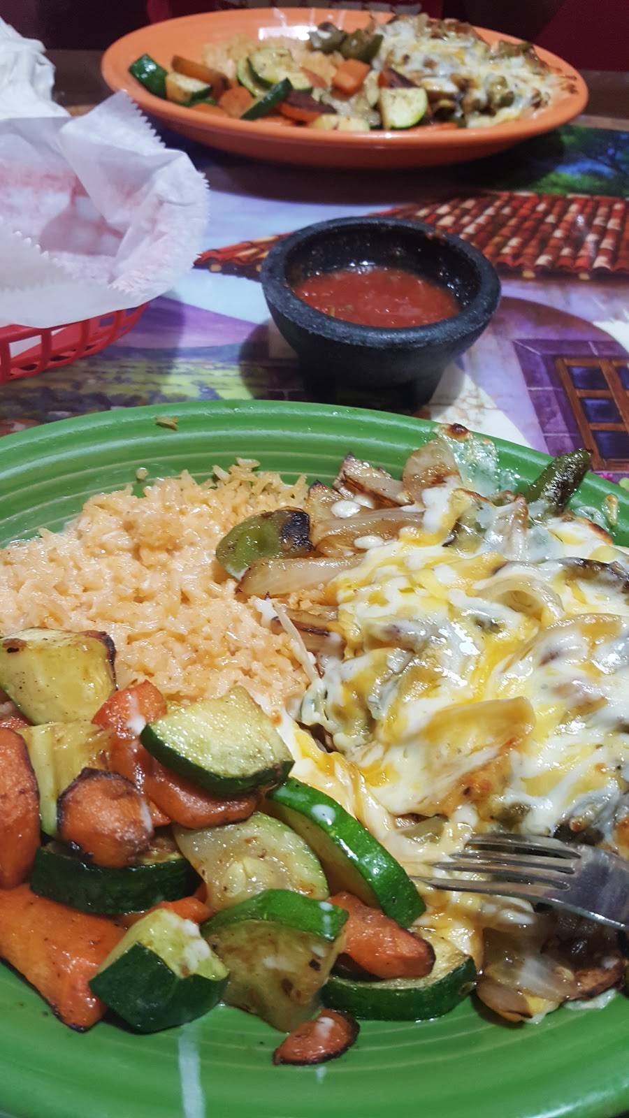 Mi Sombrero | restaurant | 64 Comas St, Baxley, GA 31513, USA | 9123670280 OR +1 912-367-0280