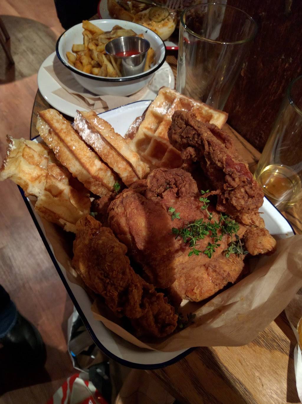 Victory Hall & Parlor | restaurant | 360 Ritch St, San Francisco, CA 94107, USA | 4155434255 OR +1 415-543-4255