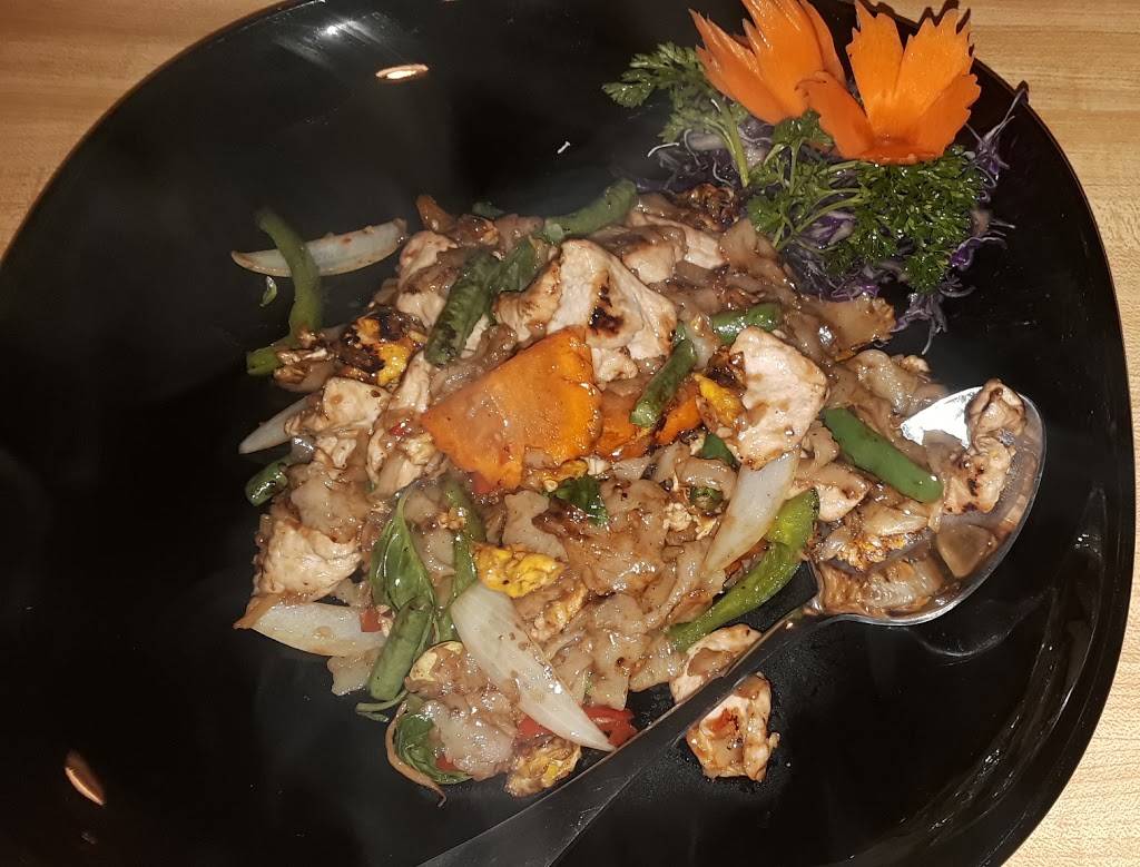 Thai Space | restaurant | 925 N Courtenay Pkwy #8, Merritt Island, FL 32953, USA | 3218480022 OR +1 321-848-0022