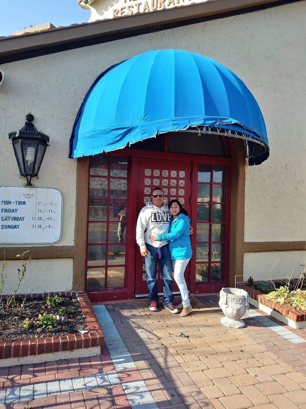 MI Hacienda Mexican Restaurant | restaurant | 8250 Midlothian Turnpike, Richmond, VA 23235, USA | 8045606994 OR +1 804-560-6994