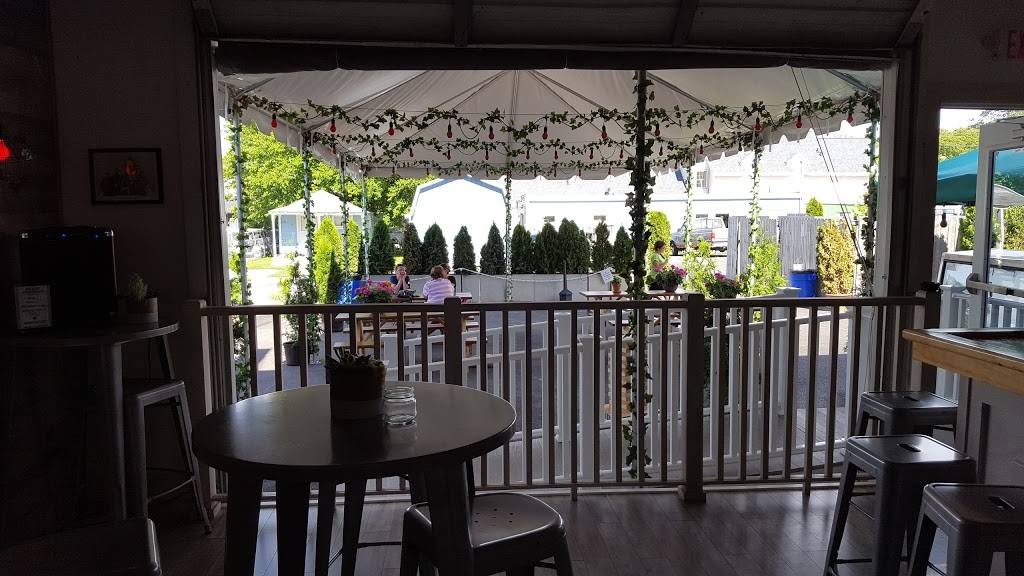Biergarten at the Boathouse | restaurant | 198 Hartford Ave, Put-In-Bay, OH 43456, USA | 4192852113 OR +1 419-285-2113