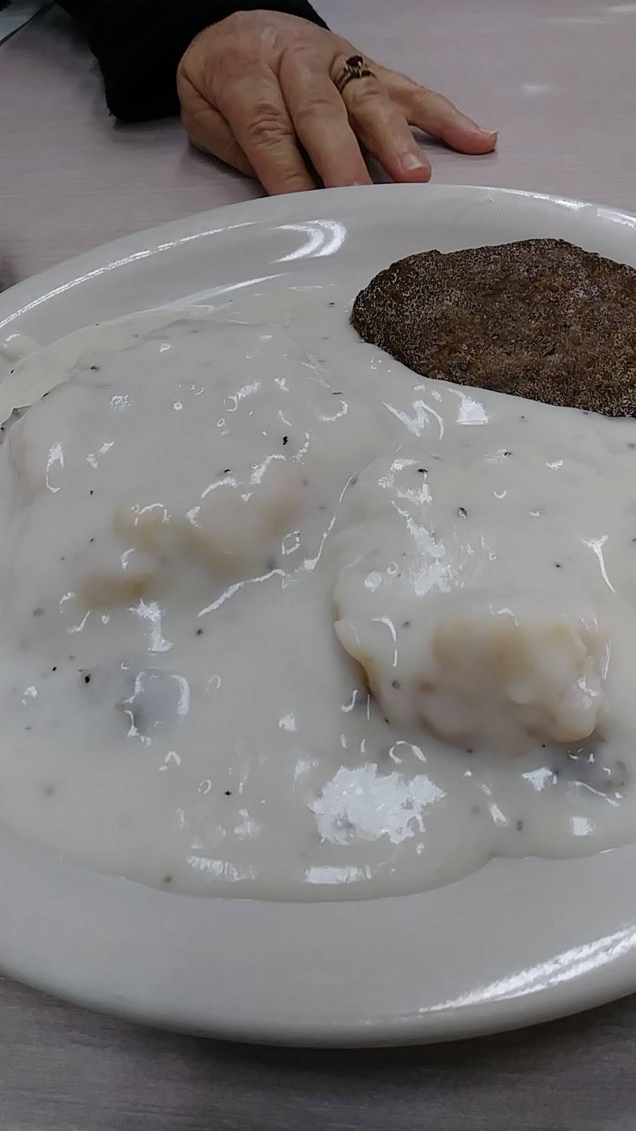 Dollys Diner | restaurant | 177 TN-75, Blountville, TN 37617, USA | 4232764039 OR +1 423-276-4039