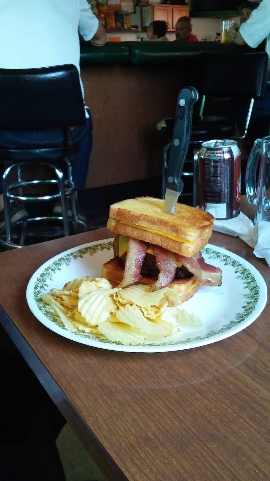 Kaisers Limestone Tavern llc | restaurant | 2440 north Rocky-Ridge Rd, Oak Harbor, OH 43449, USA | 4198989986 OR +1 419-898-9986