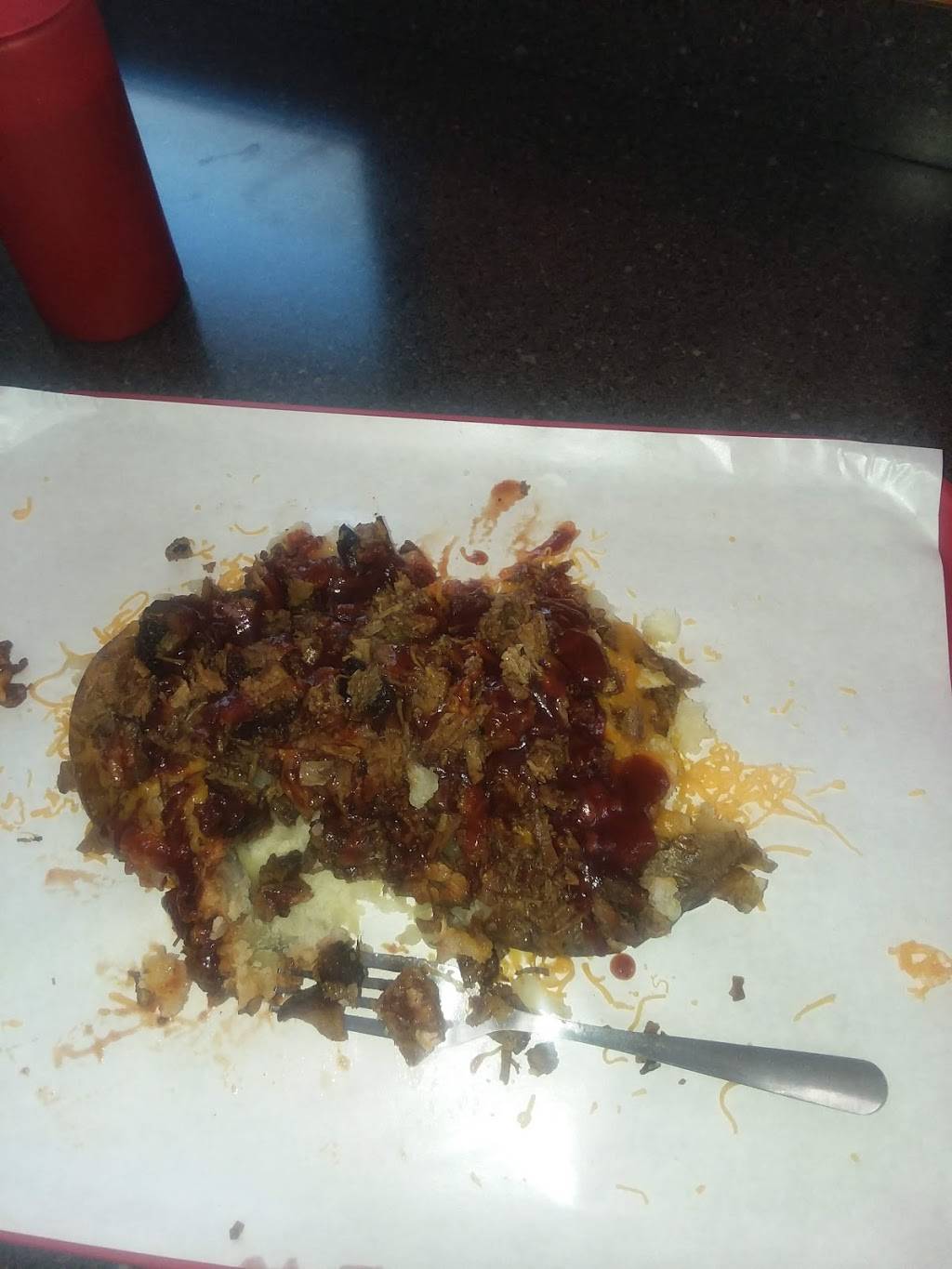 Smokey Racks BBQ | restaurant | 1002 S Broadway St, Pittsburg, KS 66762, USA | 6202327675 OR +1 620-232-7675