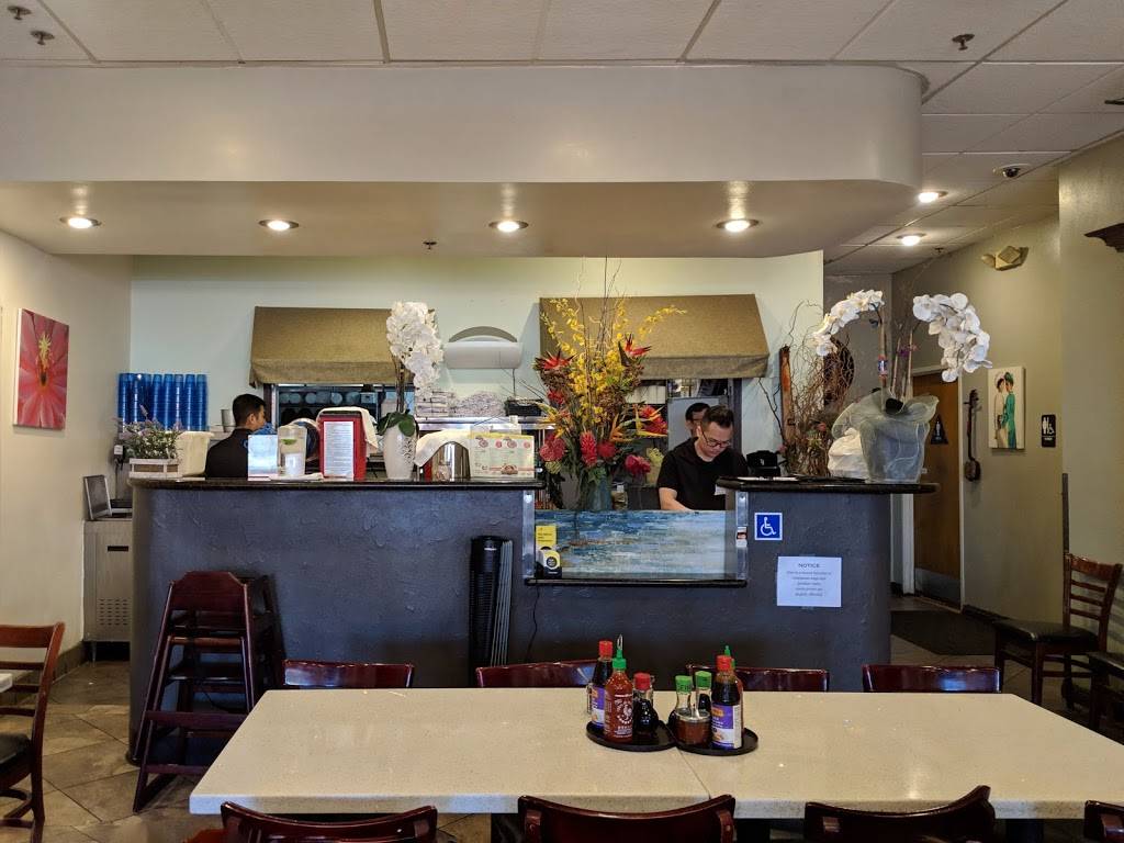 PhoTasia Restaurant | restaurant | 5329 University Dr, Irvine, CA 92612, USA | 9498570856 OR +1 949-857-0856