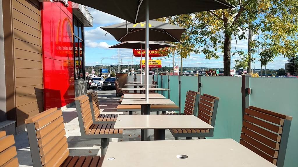 McDonalds | cafe | 8925 Boulevard Lacroix, Saint-Georges, QC G5Y 5E2, Canada | 4182272777 OR +1 418-227-2777