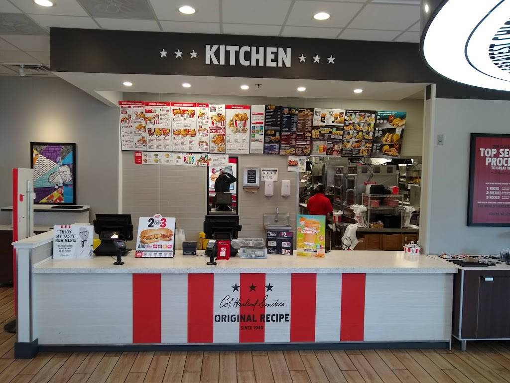 KFC | restaurant | 150 E Dundee Rd, Wheeling, IL 60090, USA | 8472152308 OR +1 847-215-2308