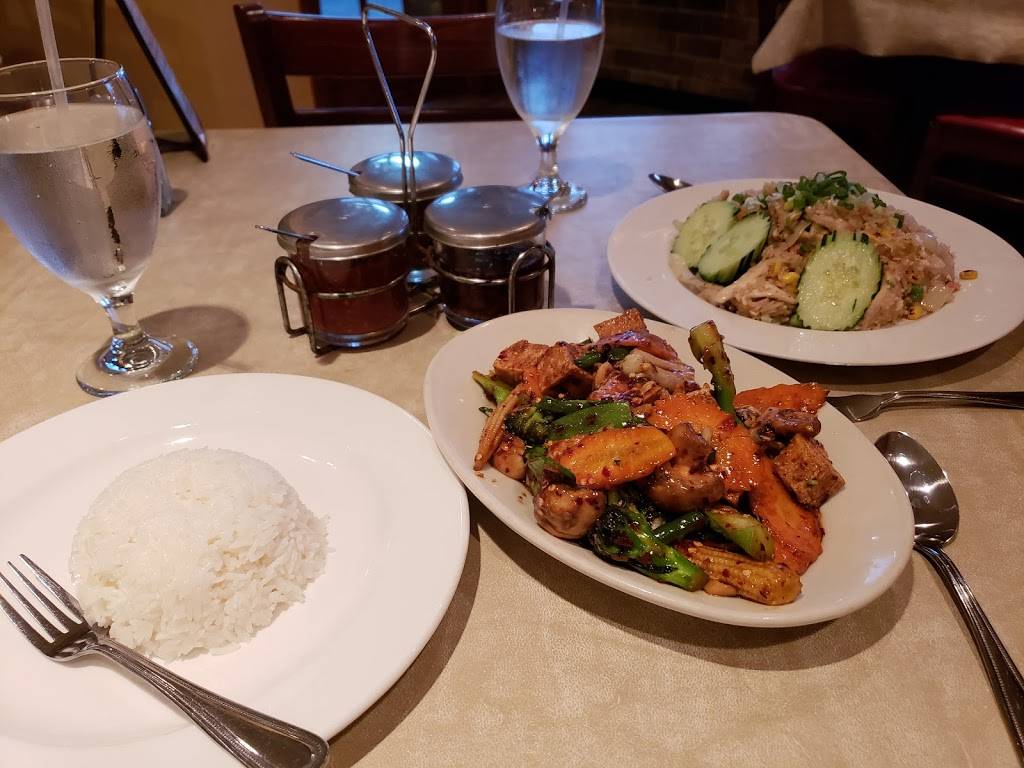 The King & I | restaurant | 7098 Hodgson Memorial Dr, Savannah, GA 31406, USA | 9123552100 OR +1 912-355-2100