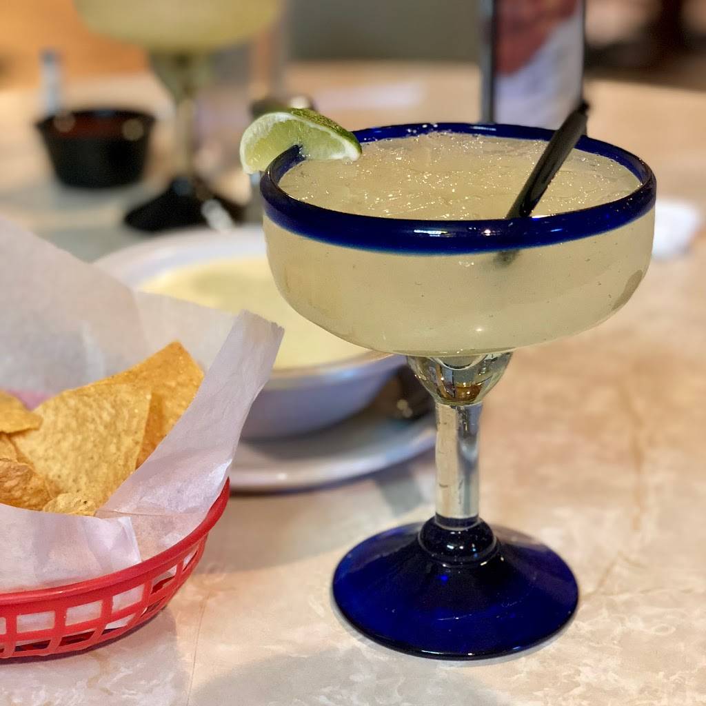 Girasoles | restaurant | 505 S Armstrong Ave, Denison, TX 75020, USA | 9034640003 OR +1 903-464-0003