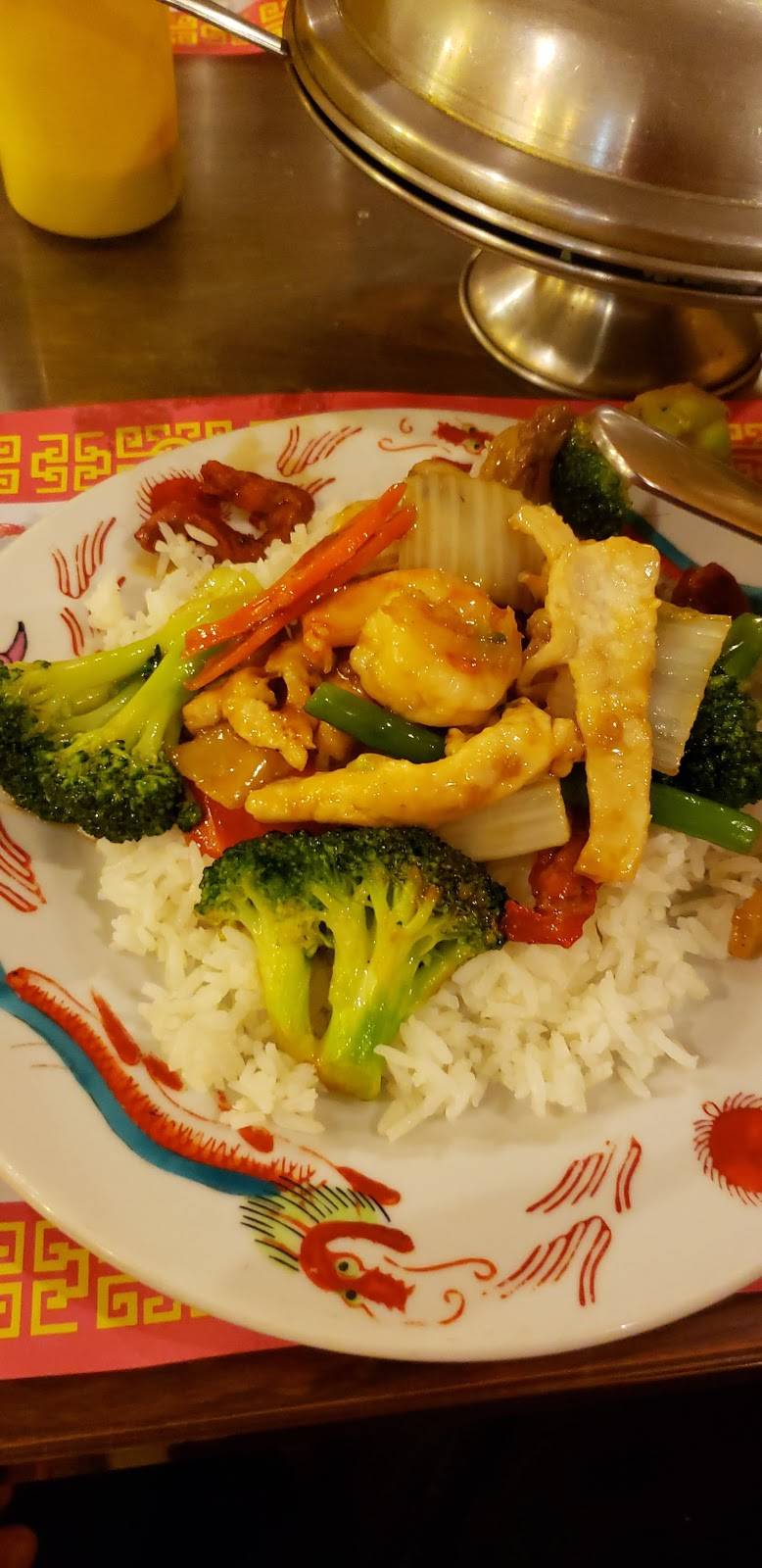 House of China | restaurant | 135 Boardman-Canfield Rd, Youngstown, OH 44512, USA | 3307582307 OR +1 330-758-2307