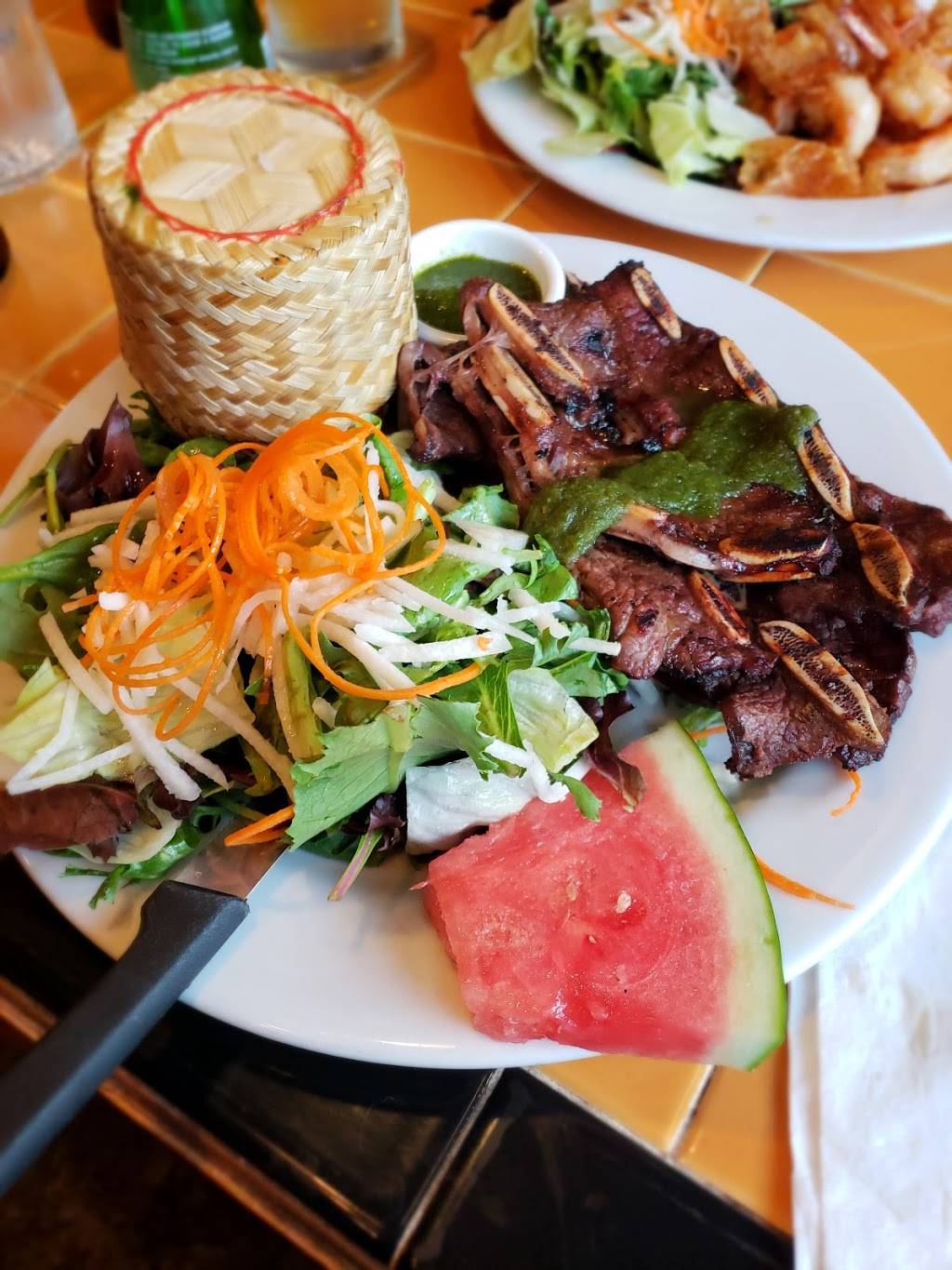 Neecha Thai Cuisine | restaurant | 3236 Grand Ave, Oakland, CA 94610, USA | 5104519419 OR +1 510-451-9419