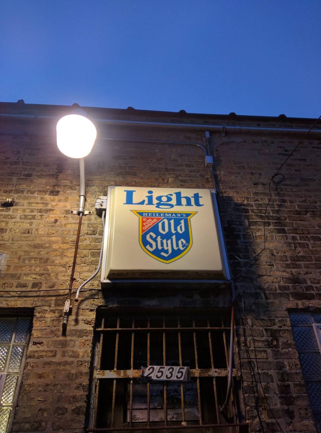 Black Sheep | restaurant | 2535 W Peterson Ave, Chicago, IL 60659, USA | 7735616674 OR +1 773-561-6674