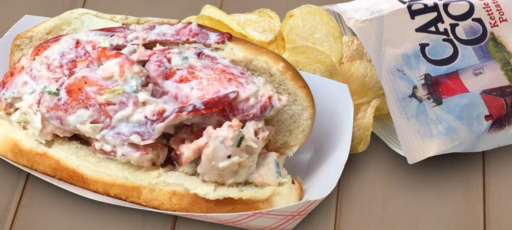 Steve & Sues Par-Tee Freeze & Adventure Falls Mini Golf | restaurant | 455 W Main St, Hyannis, MA 02601, USA | 5087713194 OR +1 508-771-3194