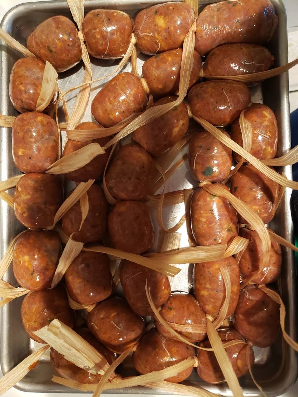 Olocuilta Pupuseria | restaurant | 3040 N Laramie Ave, Chicago, IL 60641, USA | 7736985462 OR +1 773-698-5462