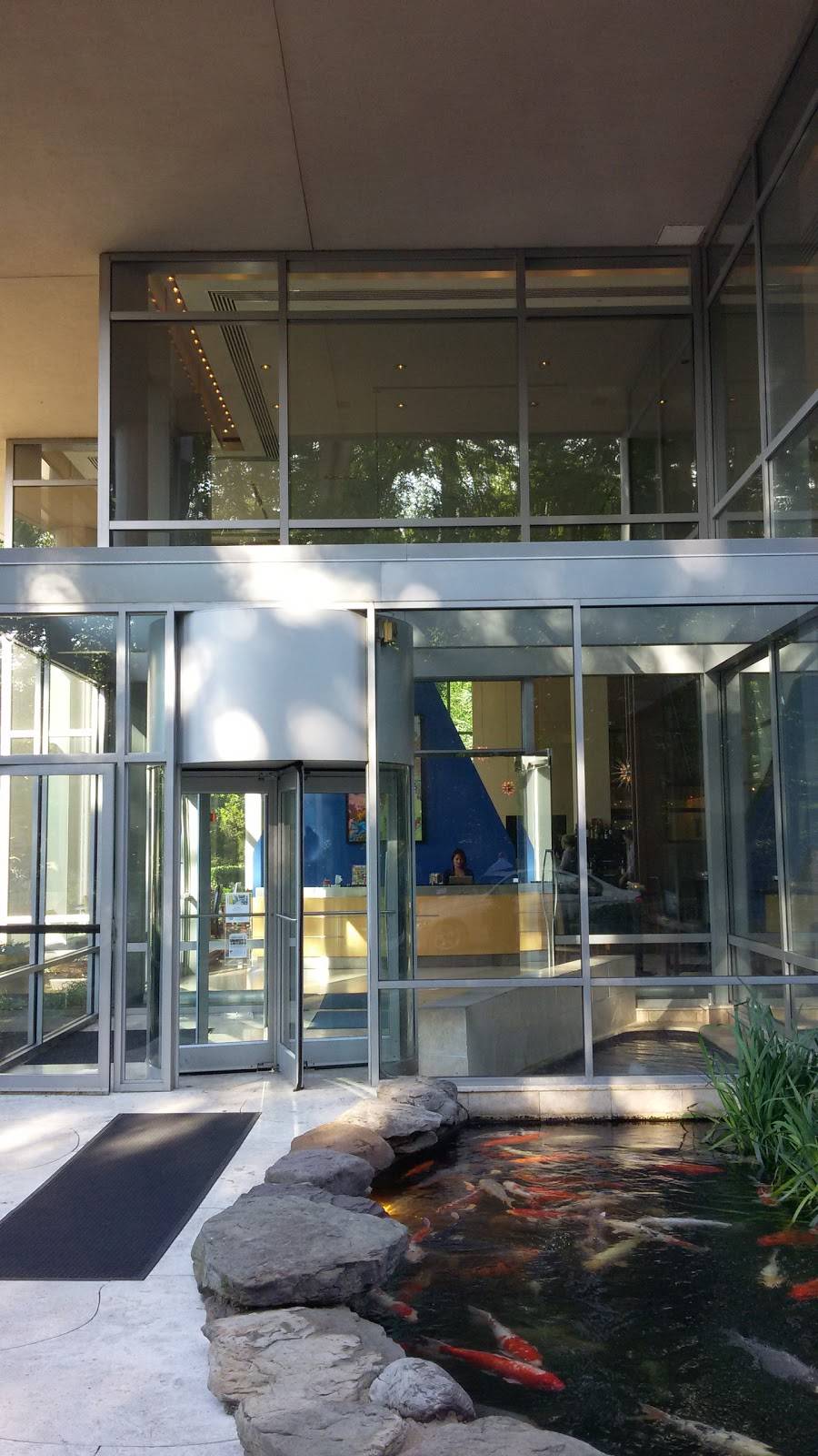 2941 | restaurant | 2941 Fairview Park Dr, Falls Church, VA 22042, USA | 7032701500 OR +1 703-270-1500