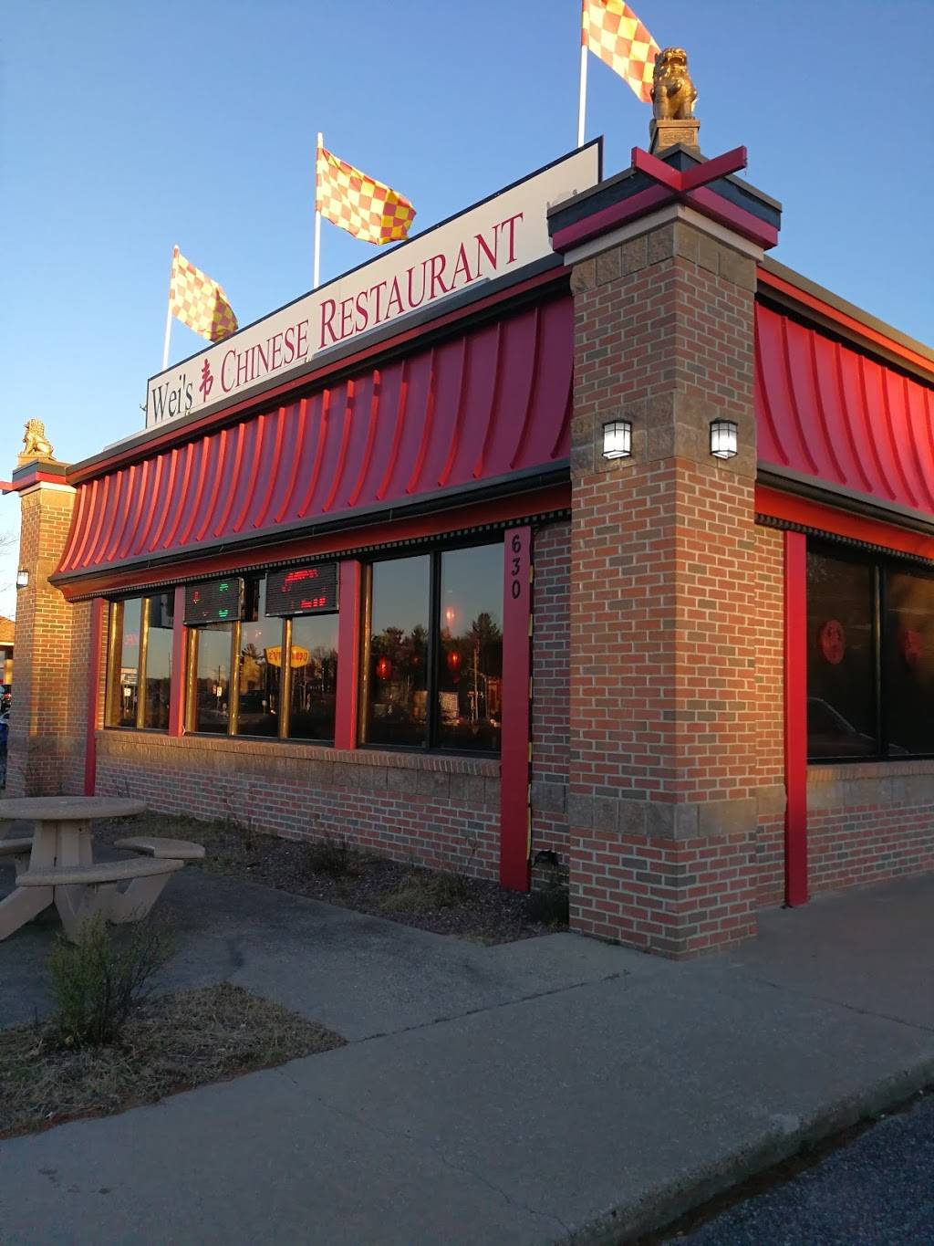 Weis Chinese Restaurant | restaurant | 630 S Frontage Rd, Wisconsin Dells, WI 53965, USA | 6088443534 OR +1 608-844-3534