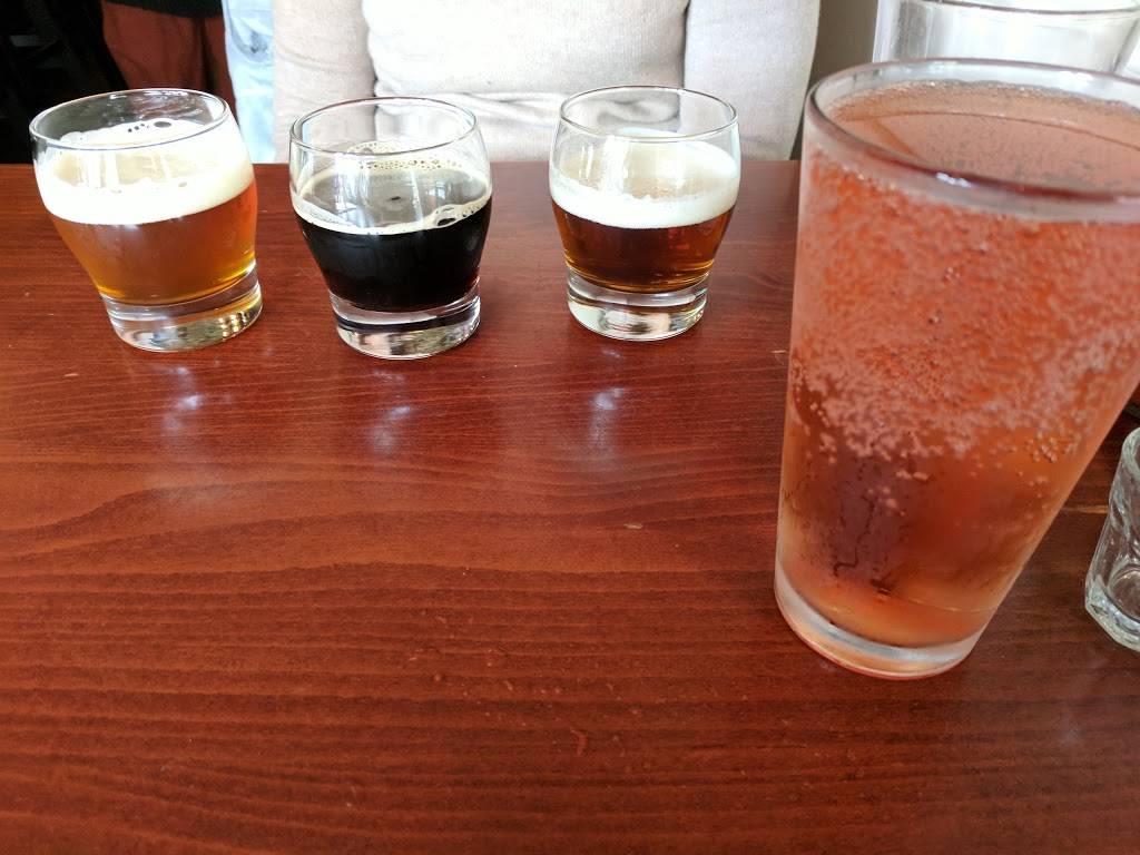 Circa | restaurant | 2605 California Ave SW, Seattle, WA 98116, USA | 2069231102 OR +1 206-923-1102