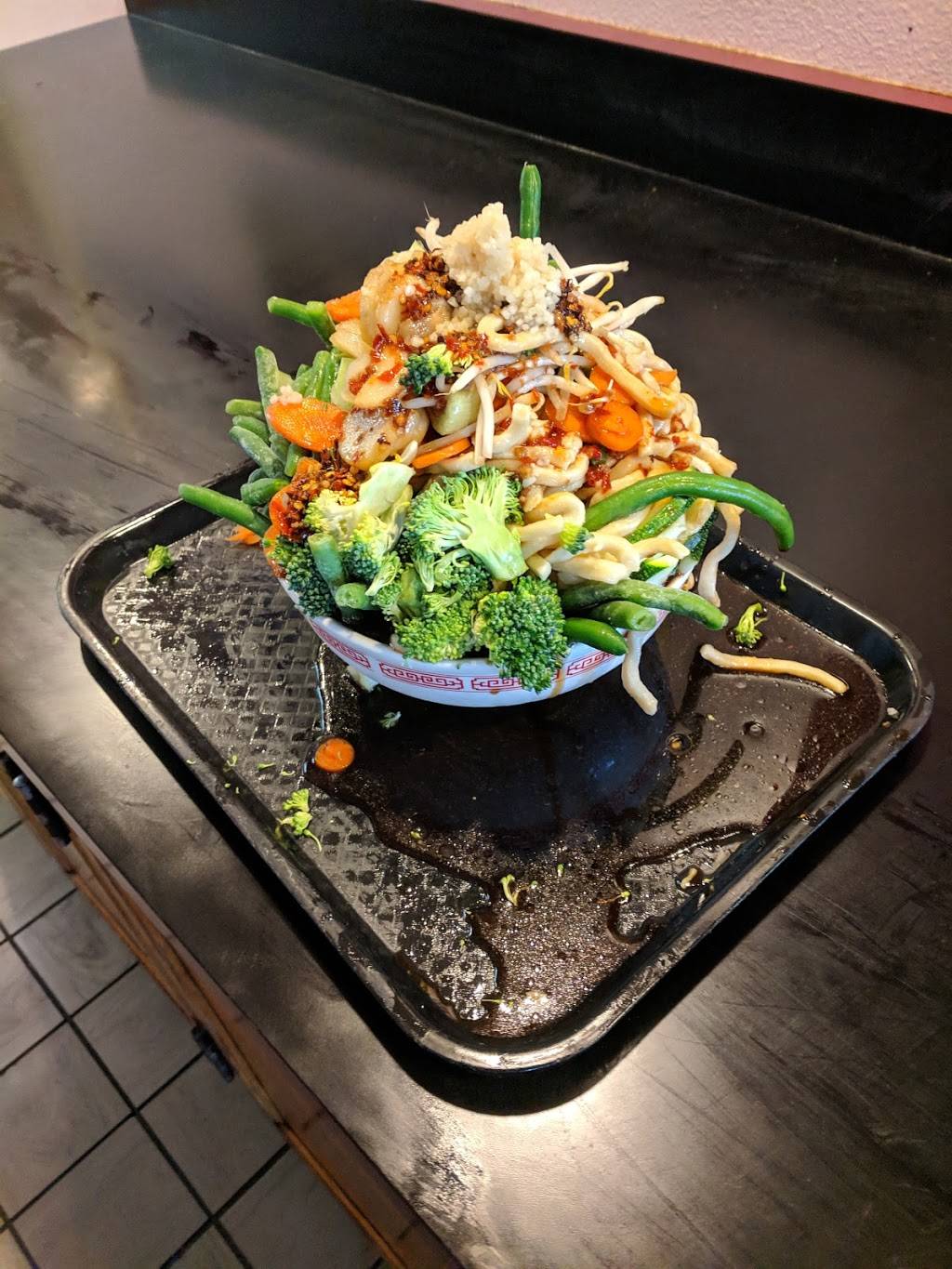 Hulas Chinese Bar-B-Q | restaurant | 1937 E 20th St, Chico, CA 95928, USA | 5303426304 OR +1 530-342-6304